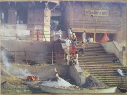 INDIA GANGES HOLY RIVER PRAYAG GHAT VARANAS KARTE CARD POSTCARD CARTE POSTALE POSTKARTE CARTOLINA ANSICHTSKARTE - Indien