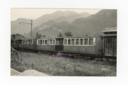 Photo Voiture CEN Samoëns Gare 1956 Annemasse Sixt Giffre Haute Savoie 74 France Train Wagon Automotrice Tramway Tram - Trains