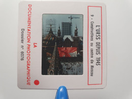 Photo Diapo Diapositive Slide URSS Depuis 1945 N°9 Constructions Modernes Au Centre De MOSCOU En 1972 VOIR ZOOM - Diapositives