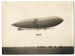 Fotografie M. Branger, Paris, Zeppelin, Le Gross Aux Manouyves Militaires Allemandes De Cologne  - Aviation