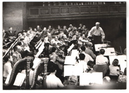 Fotografie Felicitas, München, Portrait Dirigent Mrawinski Mit Seinem Orchester  - Famous People