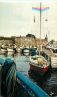 CONCARNEAU Les Bateaux Au Pied De La Ville Close 3 (scan Recto Verso)MF2716 - Concarneau