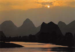 CHINE China 中国  The Peach Blossom River At Dusk 21 (scan Recto Verso)MF2724TER - China