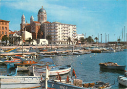 SAINT RAPHAEL Un Coin Du Port Et La Cathedrale 15(scan Recto Verso)MF2752 - Saint-Raphaël