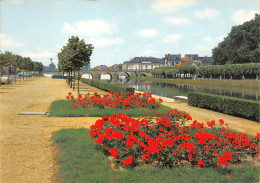 18 VIERZON Les Bords De L'Yevre  46 (scan Recto Verso)MF2752TER - Vierzon