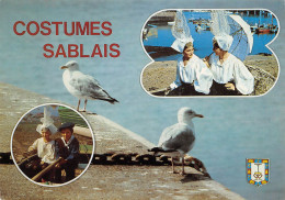 LES SABLES D' OLONNE Sablaises Coiffes Et Costumes Et Mouettes 1 (scan Recto Verso)MF2758TER - Sables D'Olonne