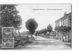 CHAZELLES - La Poste Et Avenue De La Gare - Très Bon état - Sonstige & Ohne Zuordnung