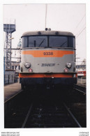 PHOTO TRAINS Wagon Machine Locomotive Electrique SNCF 9338 De Face En Gare De Limoges ? Non Datée - Treinen