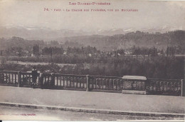 CPA  France Nouvelle Aquitaine  64  Pyrénées-Atlantiques   Pau  La Chaine Des Pyrénées Vue Du Boulevard - Pau