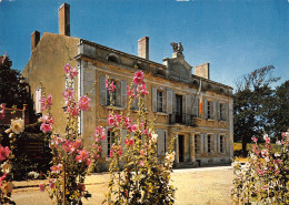 ILE D' AIX  La Maison De L'empereur  2 (scan Recto Verso)MF2764TER - La Rochelle