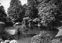 LILLE  Piece D'eau Du Jardin Vauban   26 (scan Recto Verso)MF2773UND - Lille