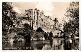 1.10.7 ENGLAND, WARWICK CASTLE FROM THE ISLAND, POSTCARD - Warwick