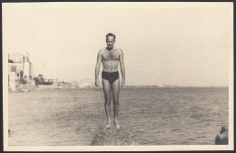 Uomo Ercole Sugli Scogli, 1950 Fotografia Epoca, Vintage Photo - Plaatsen