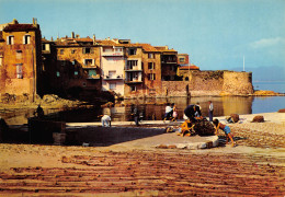 SAINT TROPEZ  Le Port  Ancien Et La POUNCHO Protégée Par Sa Tour  13 (scan Recto Verso)MF2794UND - Saint-Tropez