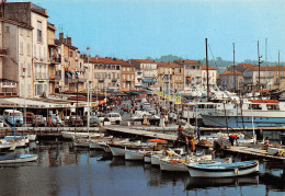 SAINT TROPEZ  Le Port Quai SUFFREN Et Magasin Christian Joss  40 (scan Recto Verso)MF2794UND - Saint-Tropez