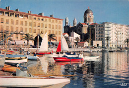 SAINT RAPHAEL  Le Port  Et La Cathédrale  8 (scan Recto Verso)MF2795 - Saint-Raphaël