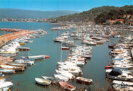 SAINT CYR SUR MER  Les Lecques La Madrague Le Port   32 (scan Recto Verso)MF2795TER - Saint-Cyr-sur-Mer