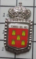 SP05 Pin's Pins / Beau Et Rare / VILLES / BLASON ECUSSON ARMOIRIES ESPAGNE ESPANA TORRES DEL RIO - Ciudades