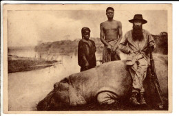 Cpa LOANGO - UN HIPPOPOTAME TUE PAR UN FRERE DE LA MISSION - Französisch-Kongo