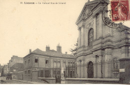 CPA - LISIEUX - LE CARMEL RUE DE LIVAROL (PARFAIT ETAT) - Lisieux