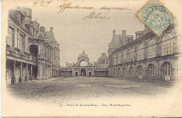 CPA - FONTAINEBLEAU (PALAIS) - COUR OVALE-BAPTISTERE (CARTE PRECURSEUR) - Fontainebleau