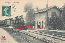 89 // BAGNEAUX    La Halte / Gare / Arrivée Du Train   Coll P.R - Sonstige & Ohne Zuordnung