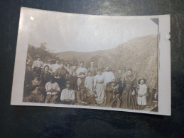 B1/188- CARTE PHOTO D'UN GROUPE DE FERMIER ET FERMIÈRES - Photos