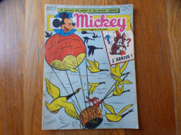 JOURNAL MICKEY BELGE  N° 299 Du 28/06/1956  COVER MICKEY ET GOOFY + BELLE ET LE CLOCHARD - Journal De Mickey