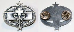 Militaria-USA-terre-insigne_badge Médical De Combat_20-09 - Landmacht