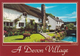 A Devon Village - Devon - Unused Postcard - Dev2 - Plymouth