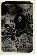 Ref 1 - Carte Photo : Un Portrait De Femme Originale , Femme De Prisonnier De Guerre - France . - Europe