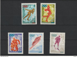 URSS 1972 JEUX OLYMPIQUES SAPPORO Yvert 3809-3813, Michel 3979-3983 NEUF** MNH - Unused Stamps