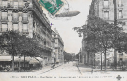 CPA. [75] > TOUT PARIS > N° 1130 Bis - Rue Duroc - Le "CLEMENT BAYARD" Evoluant - (VIIe Arrt.) - 1913 - Coll. F. Fleury - Arrondissement: 07