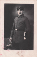 CARTE PHOTO SOLDATS ALLEMANDS DEUTSCHEN SOLDATEN GUERRE 14/18 WW1 J13 - Oorlog 1914-18
