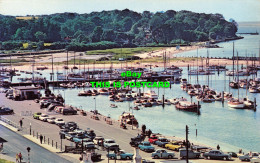 R577576 Yarmouth Harbour. I. W. Looking Towards Norton Beach And Showing Lifeboa - World