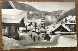 CPSM LA CLUSAZ 74 Le Village Sous La Neige - La Clusaz