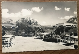 CPSM LA CLUSAZ 74 Plateau De Beauregard, La Chaine Et Le Col De L'Aravis Vus De La Terrasse De L'Hôtel Du Téléphérique - La Clusaz