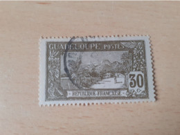 TIMBRE   GUADELOUPE       N  63     COTE  4,00   EUROS  OBLITERE - Gebraucht