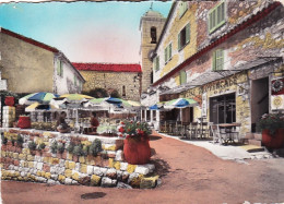 06  - GOURDON - VILLAGE  - Place De L'église - Taverne Provencale - 1960 - Gourdon