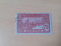 TIMBRE   GUADELOUPE       N  68     COTE  1,00   EUROS  OBLITERE - Gebraucht