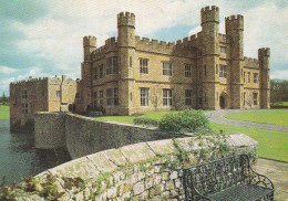 Leeds Castle, Maidstone - Kent - , UK   -   Unused Postcard   - K1 - Dover