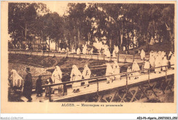 AESP6-ALGERIE-0515 - ALGER - Mauresque En Promenade  - Alger