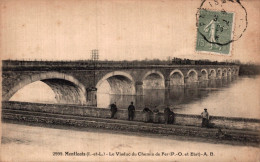 37 - MONTLOUIS / LE VIADUC DU CHEMIN DE FER - Otros & Sin Clasificación