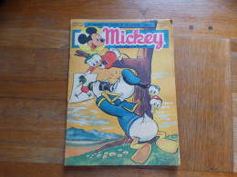 JOURNAL MICKEY BELGE  N° 366 Du 29/08/1957  COVER DONALD ET SES NEVEUX + DAVY CROKETT - Journal De Mickey