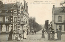 DAMVILLE Avenue De La Garenne - Autres & Non Classés