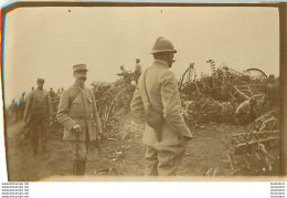 SAINT CLEMENT ZEPPELIN ABATTU LE 20/10/1917 PHOTO ORIGINALE  6.50 X 4.50 CM REF 1 - Guerre, Militaire