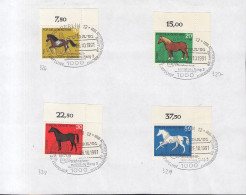 BERLIN  326-329, Eckrand, Gestempelt, Auf Briefstück, Jugend: Pferde, 1969 - Gebraucht