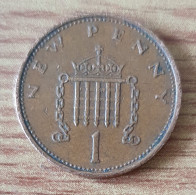 Great Britain 1971 United Kingdom Of England H.M. Queen Elizabeth II - One 1 Pence Coin UK - 1 Penny & 1 New Penny