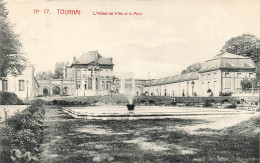 BELGIQUE - Tournai - Vue Sur L'hôtel De Ville Et Le Parc - Carte Postale Ancienne - Tournai