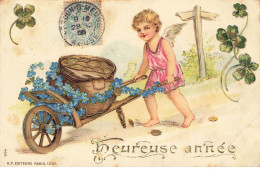 ANGES #MK34490 HEUREUSE ANNEE BROUETTE EN BOIS ANGE TREFLES GAUFREE PIECES EN OR ANGELOT - Anges